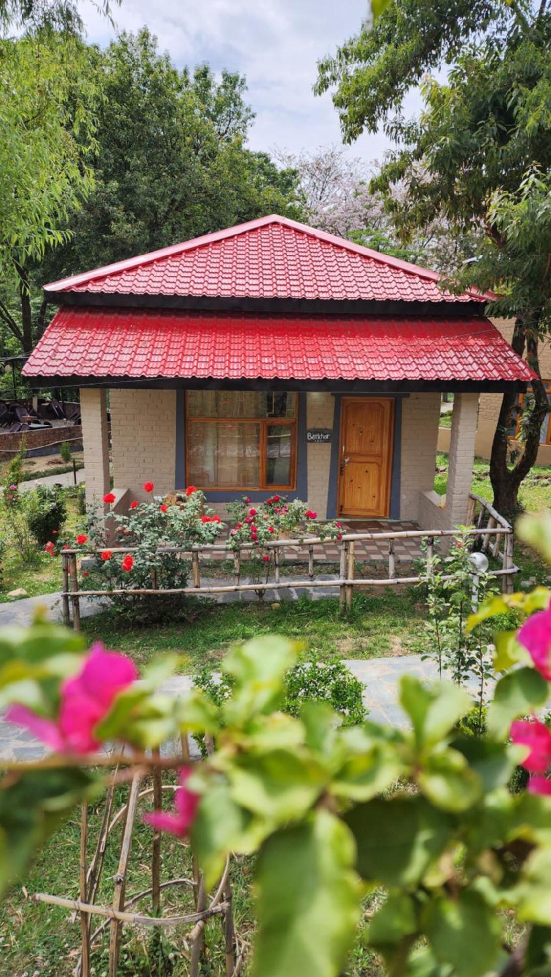 Namlang Resort Bir  Exterior photo