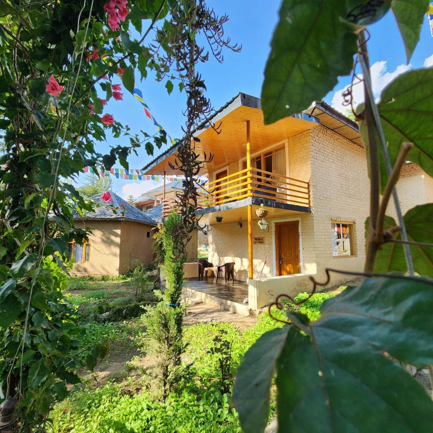 Namlang Resort Bir  Exterior photo